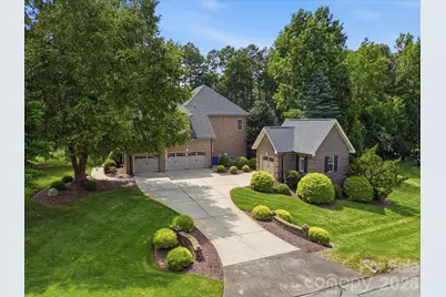 1023 Madras Court, Davidson, NC 28036 - Photo 3