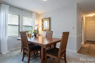 1406 Abbey Cir, Asheville, NC 28805 - Photo 11
