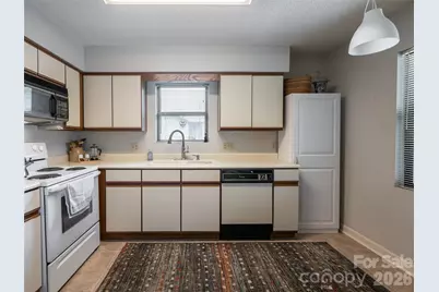1406 Abbey Circle, Asheville, NC 28805 - Photo 13