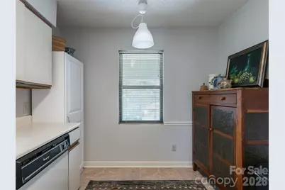 1406 Abbey Circle, Asheville, NC 28805 - Photo 15