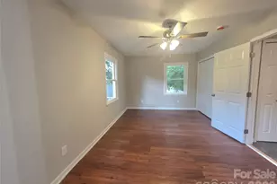 733 Crestwood Ave, Gastonia, NC 28054 - Photo 13