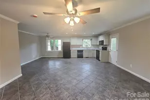 733 Crestwood Ave, Gastonia, NC 28054 - Photo 3