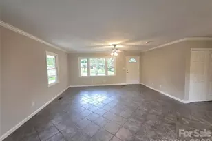 733 Crestwood Ave, Gastonia, NC 28054 - Photo 9