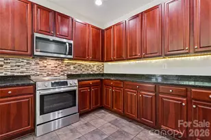 9908 Rocky Ford Club Rd, Charlotte, NC 28269 - Photo 13