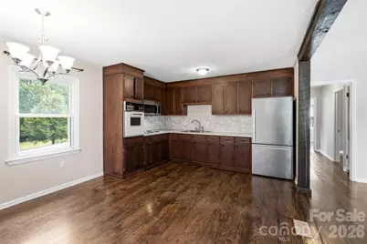3776 Newhall Drive NW, Conover, NC 28613 - Photo 5