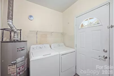 5218 Dolphin Lane, Charlotte, NC 28215 - Photo 33