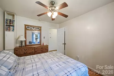 5218 Dolphin Lane, Charlotte, NC 28215 - Photo 25