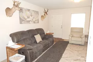 811 Chevelle Dr, Statesville, NC 28677 - Photo 3