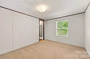 4782 29th St Dr NE, Hickory, NC 28601 - Photo 17