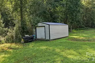 4782 29th St Dr NE, Hickory, NC 28601 - Photo 31