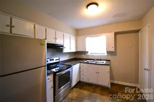 5803 Hunting Ridge Ln, Charlotte, NC 28212 - Photo 7