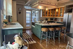 404 W 8th St, Charlotte, NC 28202 - Photo 23
