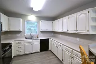 7015 Spruce Pine Trail, Waxhaw, NC 28173 - Photo 15