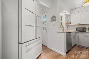 415 W 7th St, Charlotte, NC 28202 - Photo 11