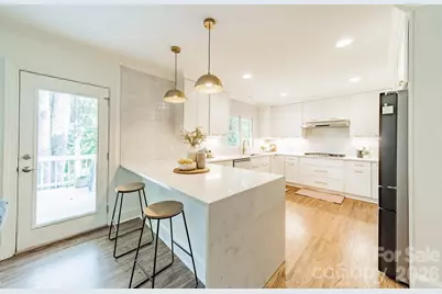 3821 Silver Bell Drive, Charlotte, NC 28211 - Photo 13