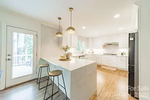 3821 Silver Bell Dr, Charlotte, NC 28211 - Photo 13