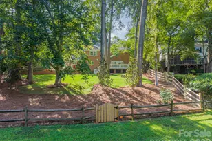 3821 Silver Bell Dr, Charlotte, NC 28211 - Photo 37