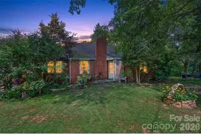21 Maple Avenue, Candler, NC 28715 - Photo 5