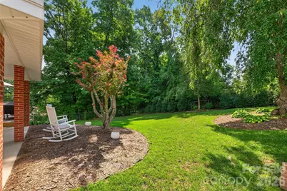 1053 20th Avenue NW, Hickory, NC 28601 - Photo 5
