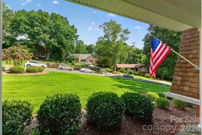 1053 20th Avenue NW, Hickory, NC 28601 - Photo 15