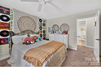 1053 20th Avenue NW, Hickory, NC 28601 - Photo 39