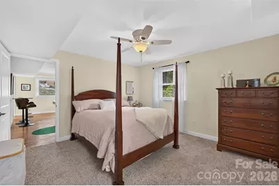 1053 20th Avenue NW, Hickory, NC 28601 - Photo 45