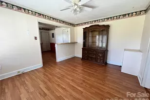 443 Smith St, Albemarle, NC 28001 - Photo 9