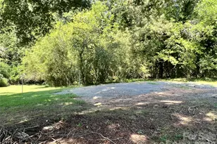 443 Smith St, Albemarle, NC 28001 - Photo 3