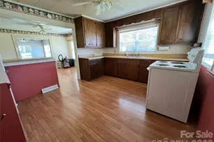 443 Smith St, Albemarle, NC 28001 - Photo 13