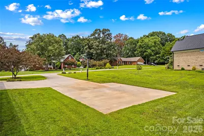 209 Seven Springs Loop, Statesville, NC 28625 - Photo 45