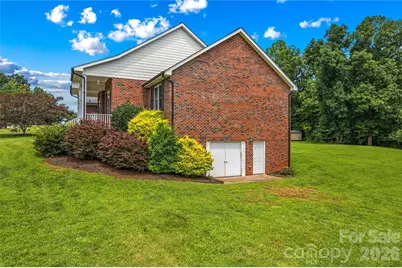 209 Seven Springs Loop, Statesville, NC 28625 - Photo 43