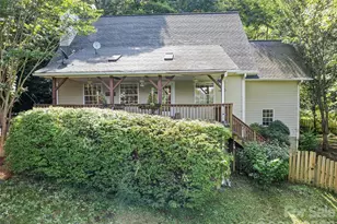 154 Presidential Dr, Waynesville, NC 28786 - Photo 3
