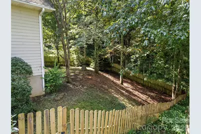 154 Presidential Drive, Waynesville, NC 28786 - Photo 7