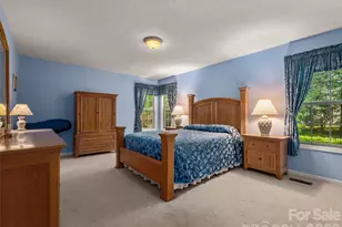 23 Tall Pines Rd, Hendersonville, NC 28739 - Photo 19