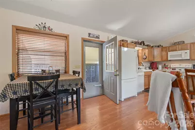 43 Thoren Court, Clyde, NC 28721 - Photo 9