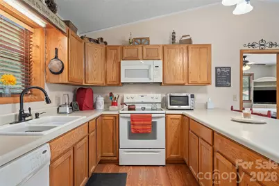 43 Thoren Court, Clyde, NC 28721 - Photo 15
