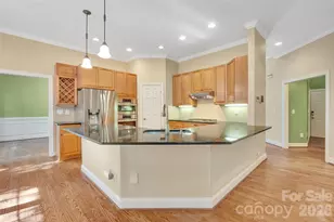 4995 Rea Rd, Charlotte, NC 28226 - Photo 7