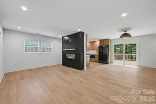 2000 Kilborne Dr, Charlotte, NC 28205 - Photo 7