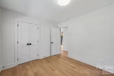 2000 Kilborne Drive, Charlotte, NC 28205 - Photo 17