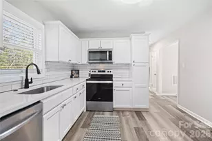 624 Dundeen Dr, Gastonia, NC 28052 - Photo 1