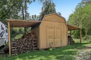 1414 Kanuga Rd, Hendersonville, NC 28739 - Photo 31