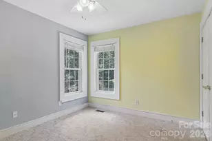 1414 Kanuga Rd, Hendersonville, NC 28739 - Photo 21