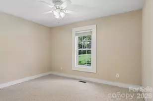 1414 Kanuga Rd, Hendersonville, NC 28739 - Photo 19