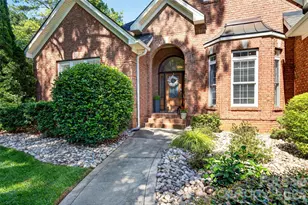 4565 River Hills Dr, Denver, NC 28037 - Photo 5