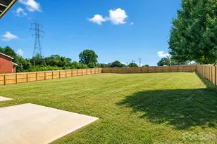 2725 Watson Dr, Charlotte, NC 28208 - Photo 39