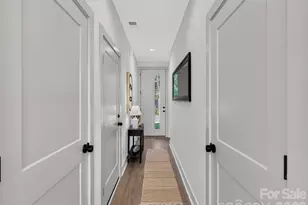 2725 Watson Dr, Charlotte, NC 28208 - Photo 9