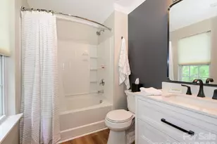 15583 Stronvar House Ln, Charlotte, NC 28277 - Photo 27
