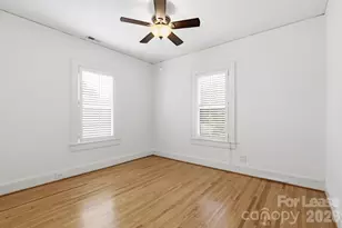2112 Crescent Ave, Charlotte, NC 28207 - Photo 17