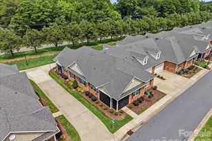 8213 Rainier Dr, Denver, NC 28037 - Photo 7