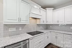 8213 Rainier Dr, Denver, NC 28037 - Photo 11
